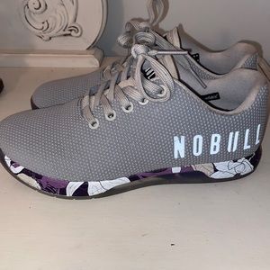 NoBull trainer Arctic Magnolia trainer
